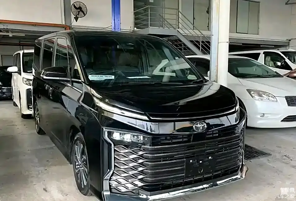 丰田经济型mpv voxy来袭!能否搅动国内mpv