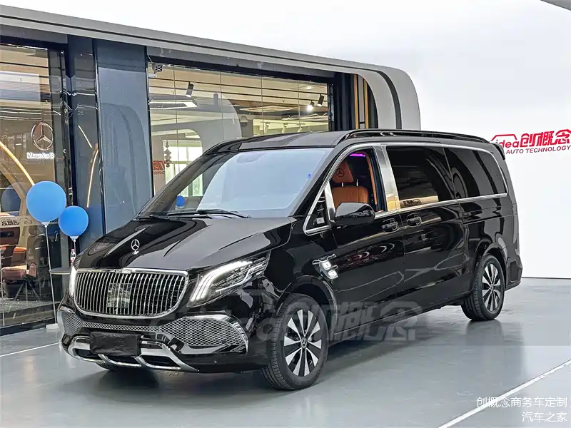 奔驰威霆定制个性七座内饰,这效果没有谁能拒绝