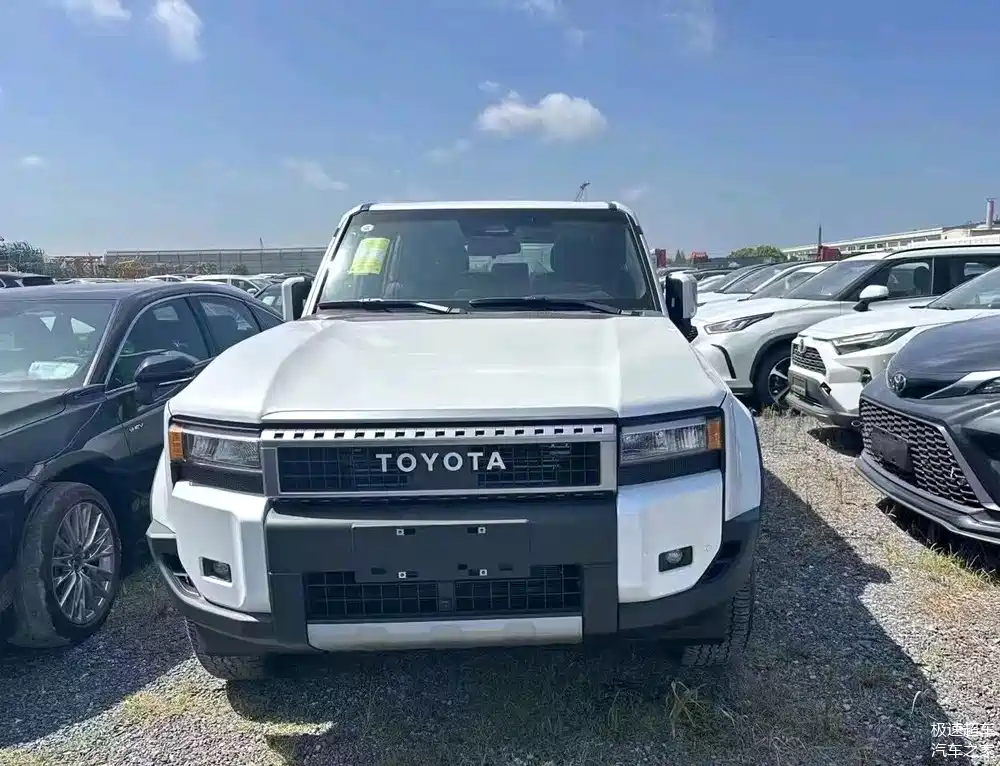 首批车主诞生!toyota普拉多国产版配置曝光