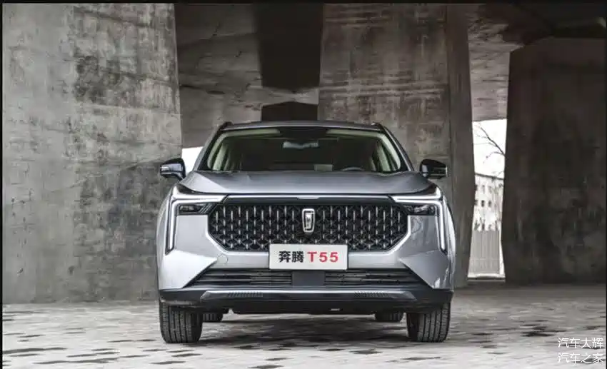 一汽奔腾t55:看看实力再说话,定价9.89万起,真的不能再便宜了