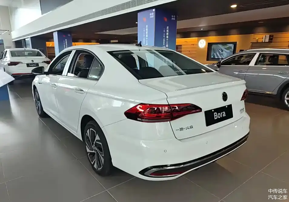 宝来限时优惠,售价6.98万元起,家用轿车市场再掀波澜