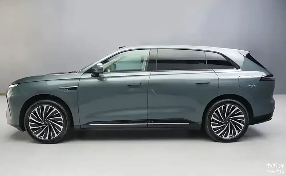 20万选suv?奇瑞星途星纪元 et价格更亲民