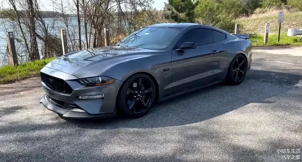 30万福特野马完你跑车梦,外观性能炸裂,2.3t 10at,6秒