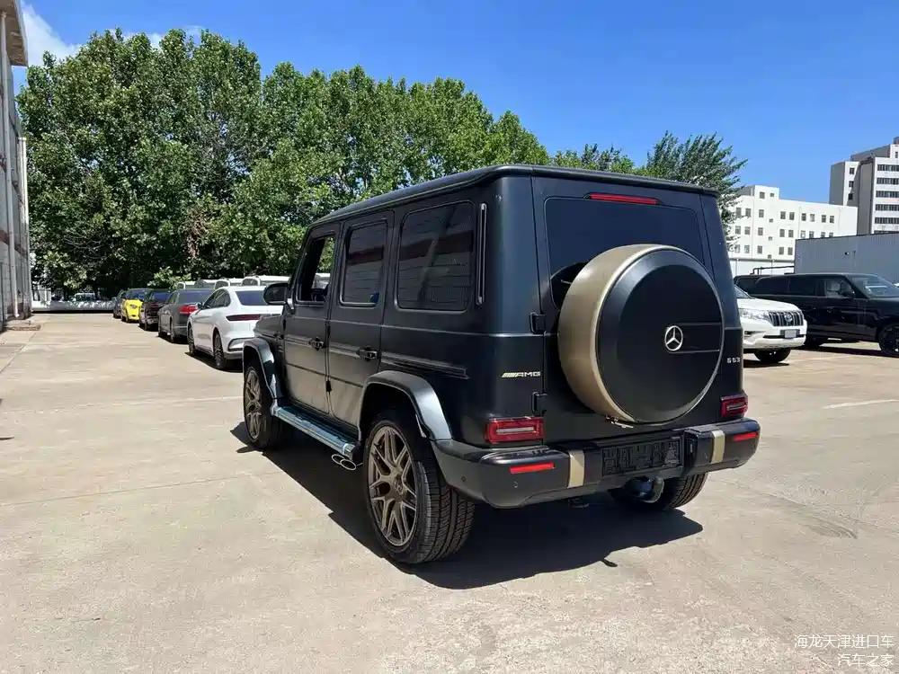 24款欧规奔驰g63  限量版金色车标 金色轮毂外观套件