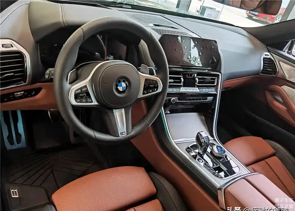 宝马840ixdrive四门轿跑车实拍它是一台落地超过110万的宝马轿跑