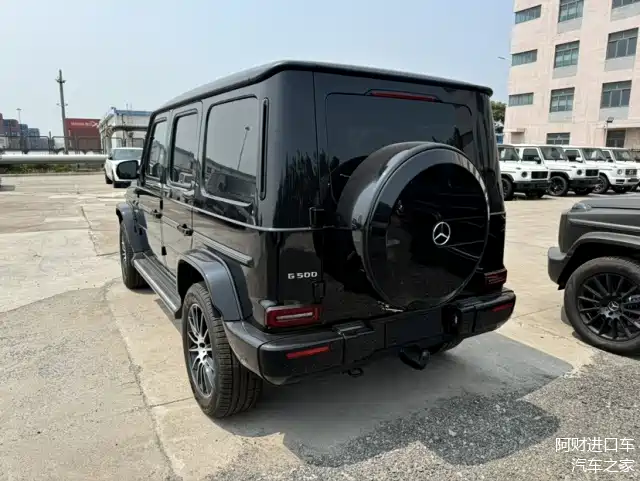平行进口车-欧规24款奔驰g500 v8 4.0t 满配港口现车200万