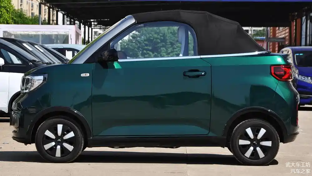 带你看宏光miniev敞篷版