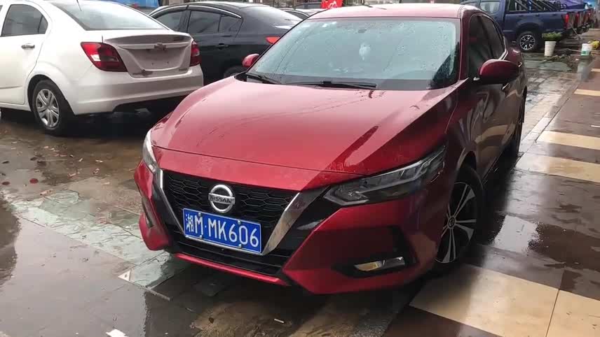 19年10月,日产轩逸,20款,美女一手,最美的红色