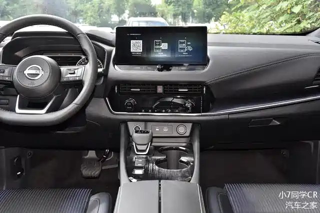 东风日产逍客黑金版(内饰图)2023款东风日产逍客 1.