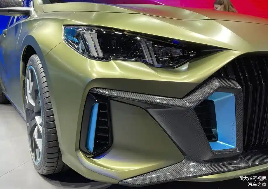 这个外观和四出排气真的战斗,带你看广汽传祺empow55