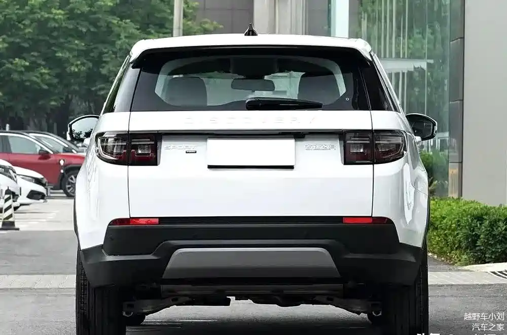 0t全时四驱,30多万元路虎发现运动家庭版,性价比如何