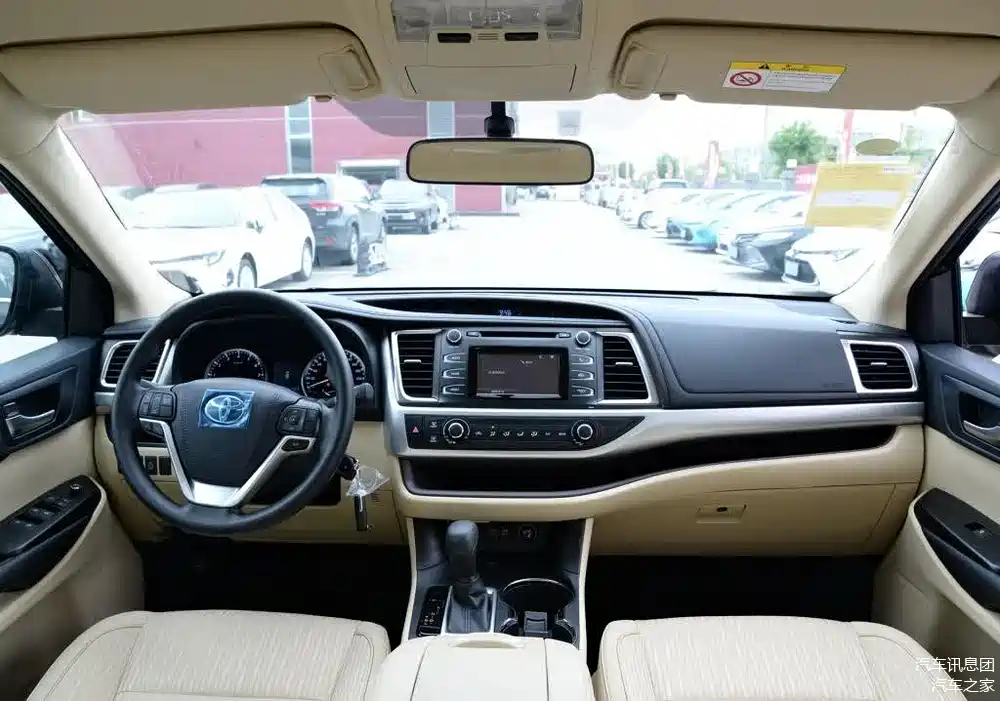 2018款丰田汉兰达5座版本值得购买吗?2.0t油耗表现怎么样?