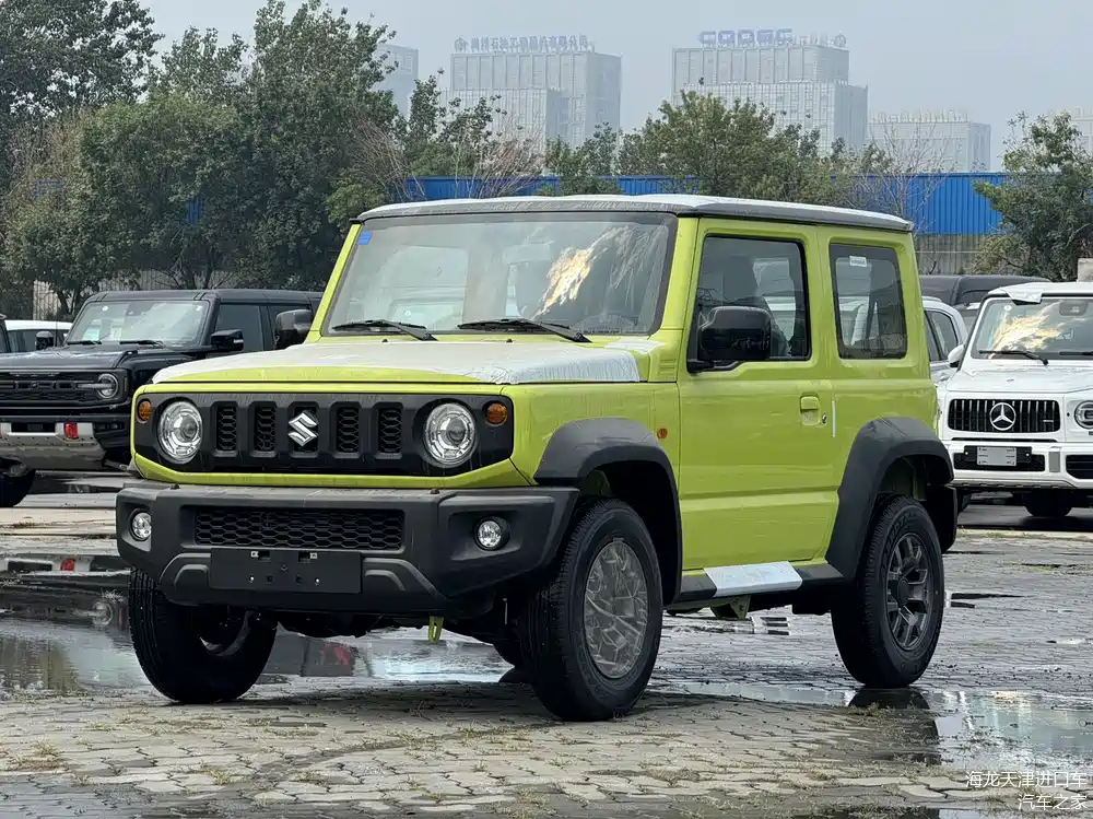 24款铃木吉姆尼 自动高配 备案宽胎