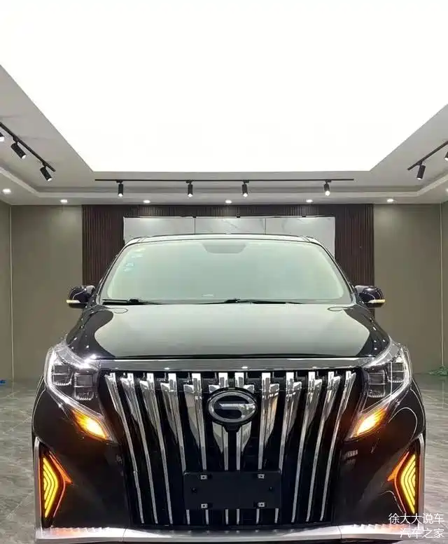 广汽传祺gm8以80万级豪华mpv入市,现亲民价约16万