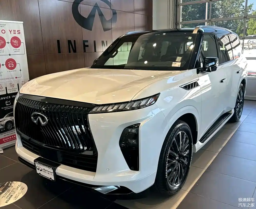 浑然天成的感觉!2025款英菲尼迪qx80实车曝光