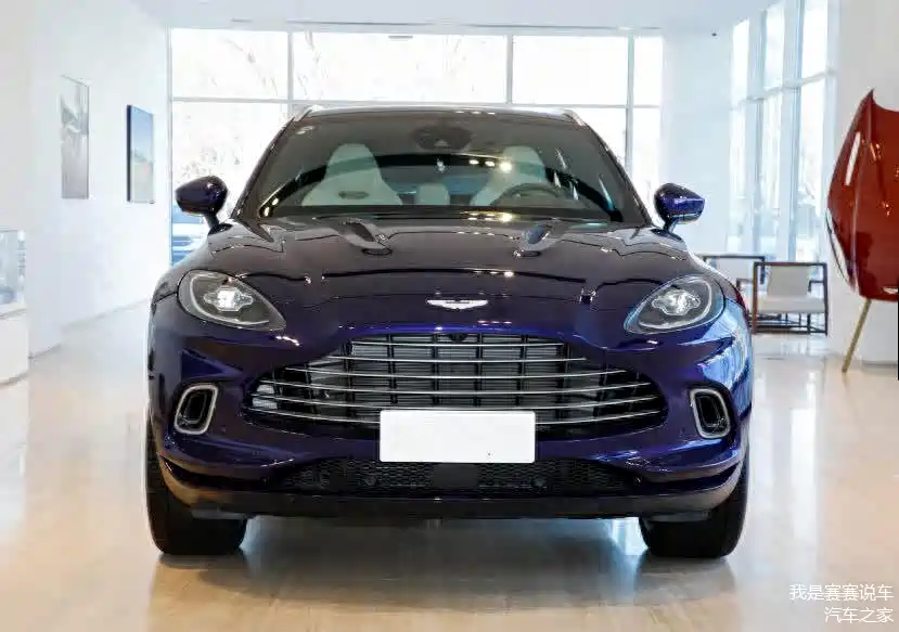 200万级英伦超豪华suv!2024款阿斯顿马丁dbx!3.0t 9at 435马力