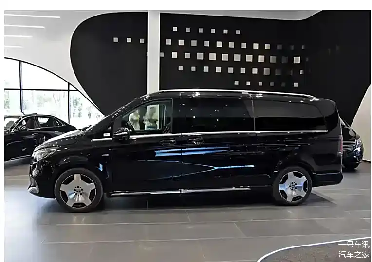 新款奔驰v 300l国产实车图!