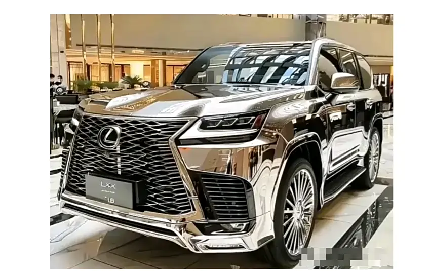 雷克萨斯lx570重现市场:设计微调,内饰豪华成亮点