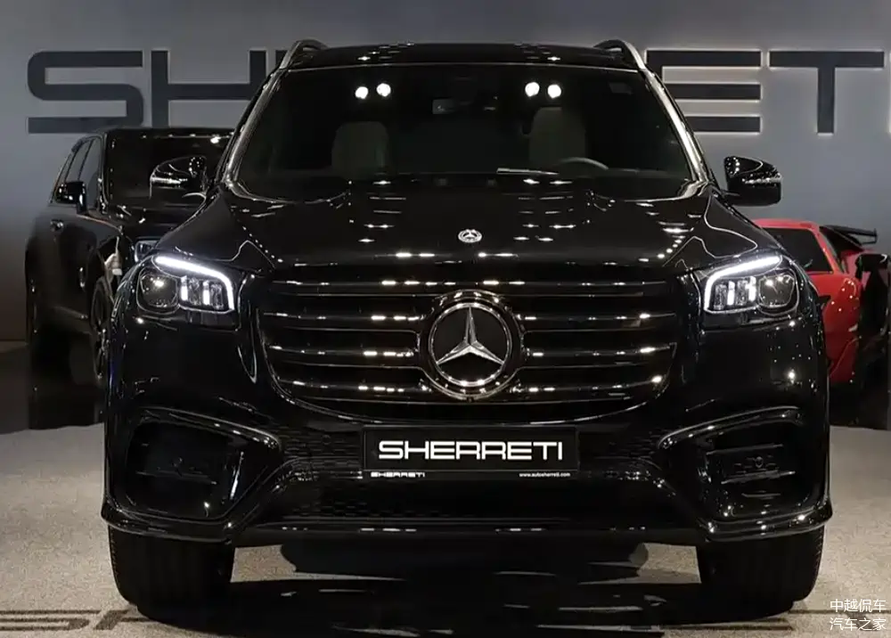 新款奔驰gls全黑的风格气场全开