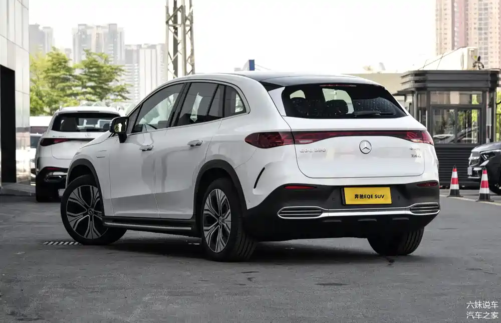 2024款奔驰eqesuv上市,最高续航613公里,售价48.6-63.06万元