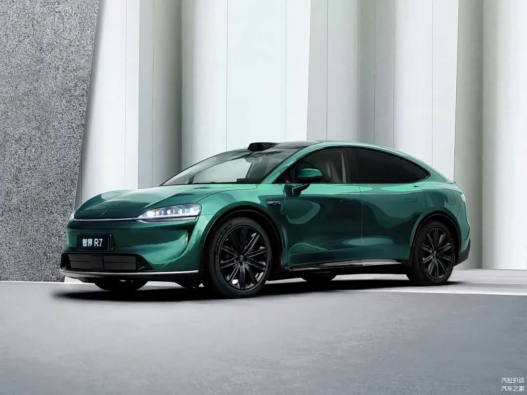 问界_全新问界M7价格调整分析_全新问界M7预售订单量