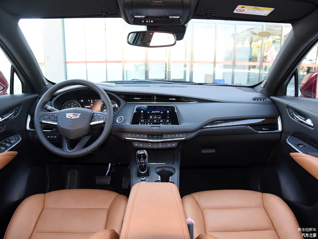 配图为2021款 28T 四驱铂金版