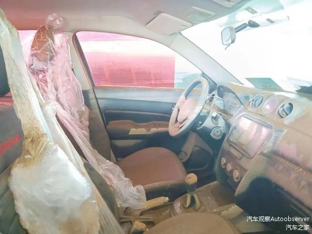 车主群流传的泡水严重的车况照片