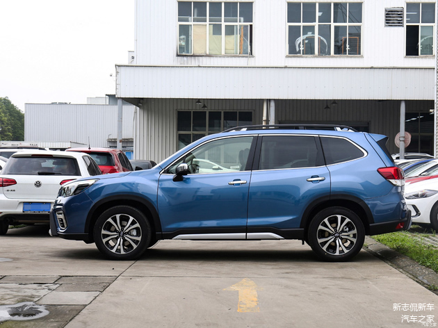 配图为2021款 2.0i 旗舰版EyeSight