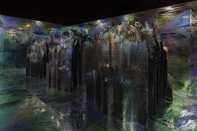 由视觉艺术家马文以中国纸为媒材，以“玄黑“为基调创作的雕塑装置《墨韵江山信步行》