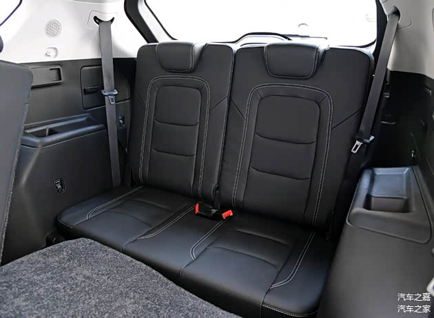 捷途X70 PLUS 7座 第三排实拍图