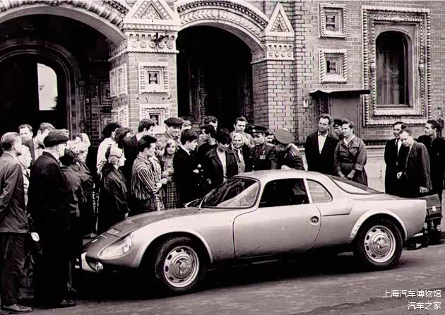 法国大使馆的慷慨之礼