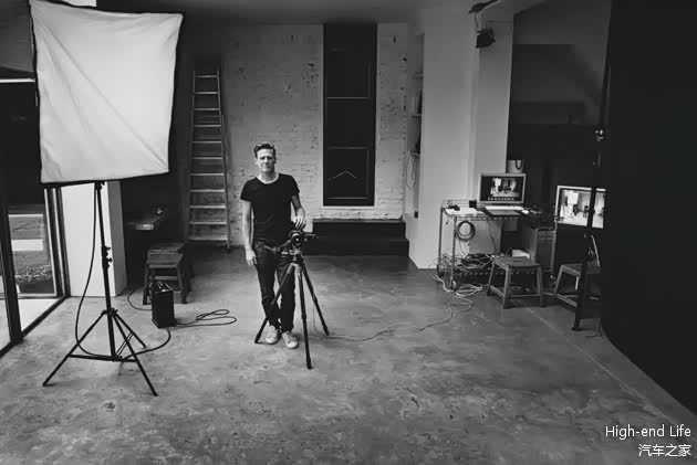 2022倍耐力年历摄影师布莱恩·亚当斯