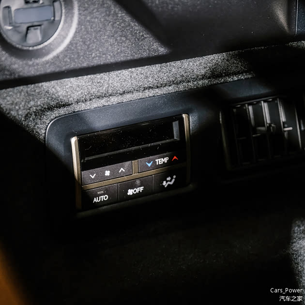 RX450hL第三排独立自动空调