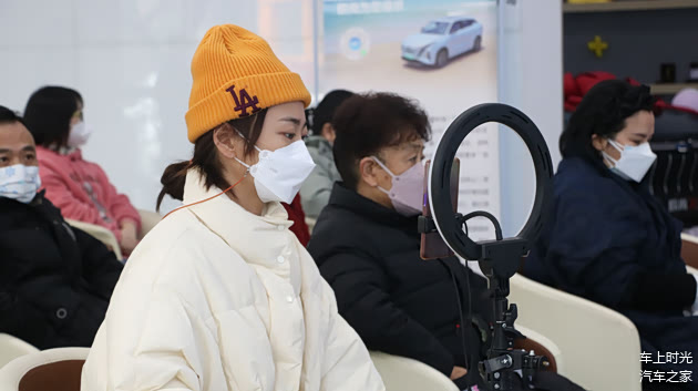 12月18日，欧尚X5PLUS在重庆中卫医用汽车销售有限公司正式发布。