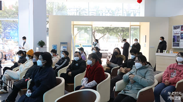 12月18日，欧尚X5PLUS在重庆中卫医用汽车销售有限公司正式发布。