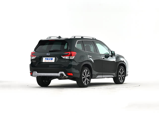 配图为2022款 2.0i 旗舰版EyeSight