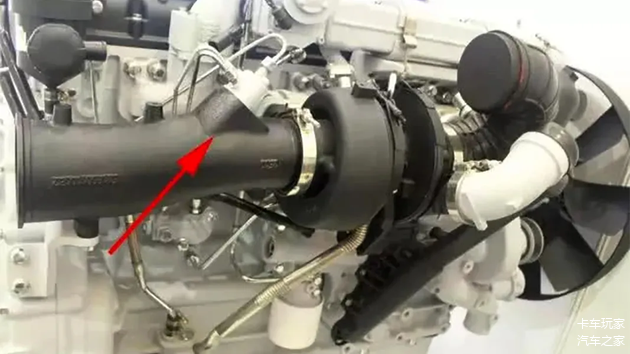 ○ 图丨潍柴WP10H国六发动机带有第七喷油器