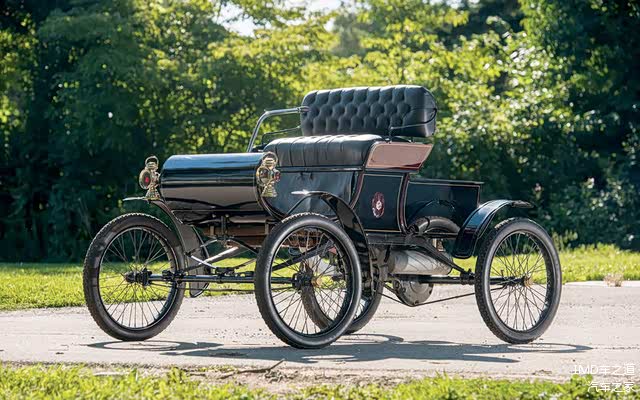 奥兹莫比尔：Curved-Dash Runabout（1901）