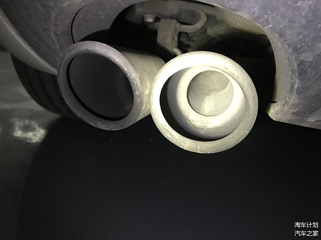 ▲菊花已经比较脏了 但深处还有金属原色