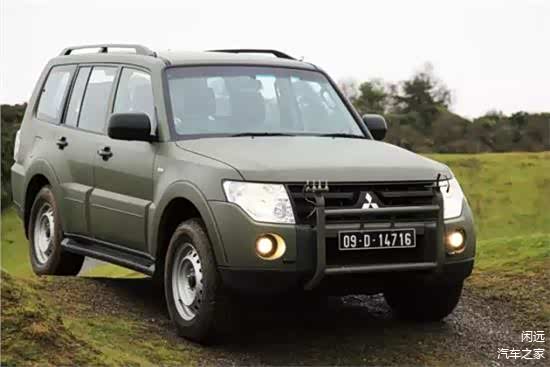 车头增加了一个防护杠，来保护脆弱的塑料前杠。