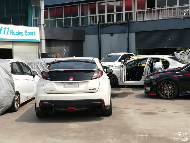 路面好少见的type-r