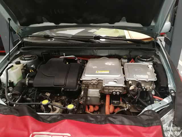 整个布局非常平整