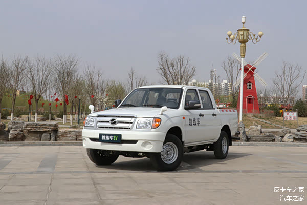 中兴教练车新能源电动皮卡