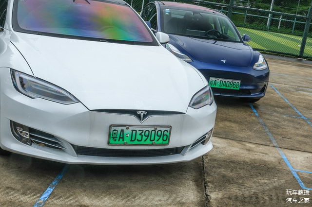 Model S & Model 3的前脸差异