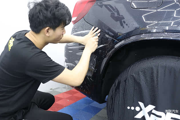 XPEL东莞淘联施工宝马X5隐形车衣现场