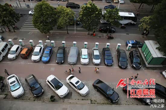 媒体报导充电桩汽油车占位无法使用问题