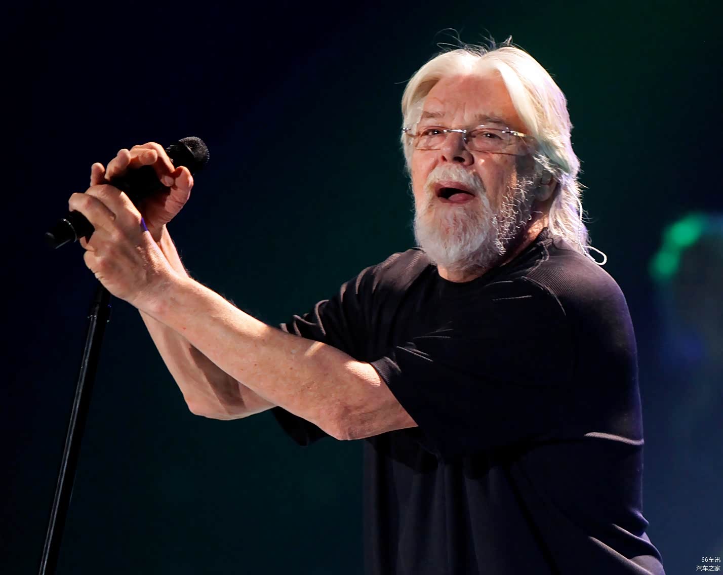 大猩猩：Bob Seger 
哈蒙：家庭主妇听的