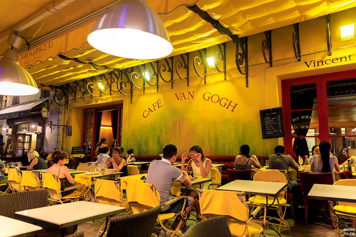 梵高咖啡馆