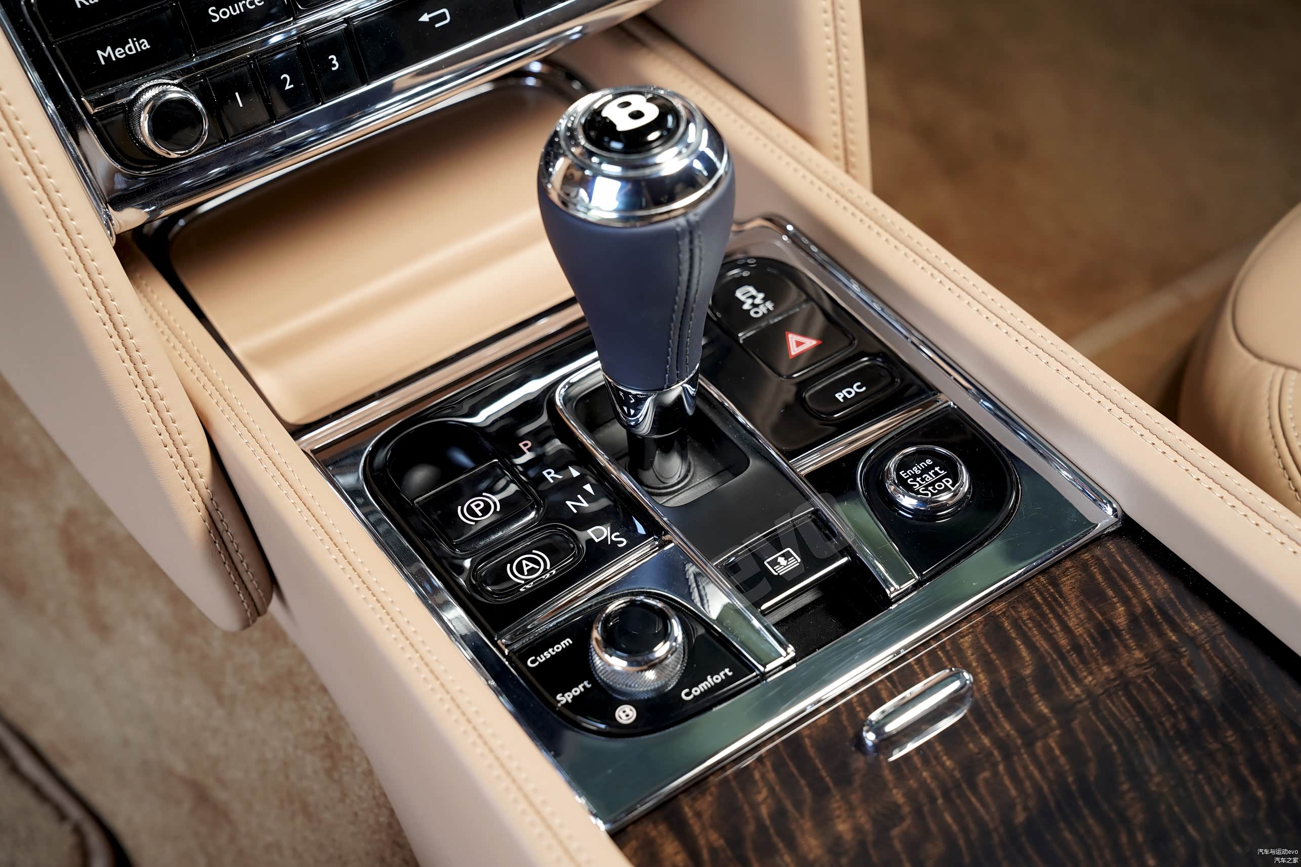 宾利的精致体现在了每一处细节