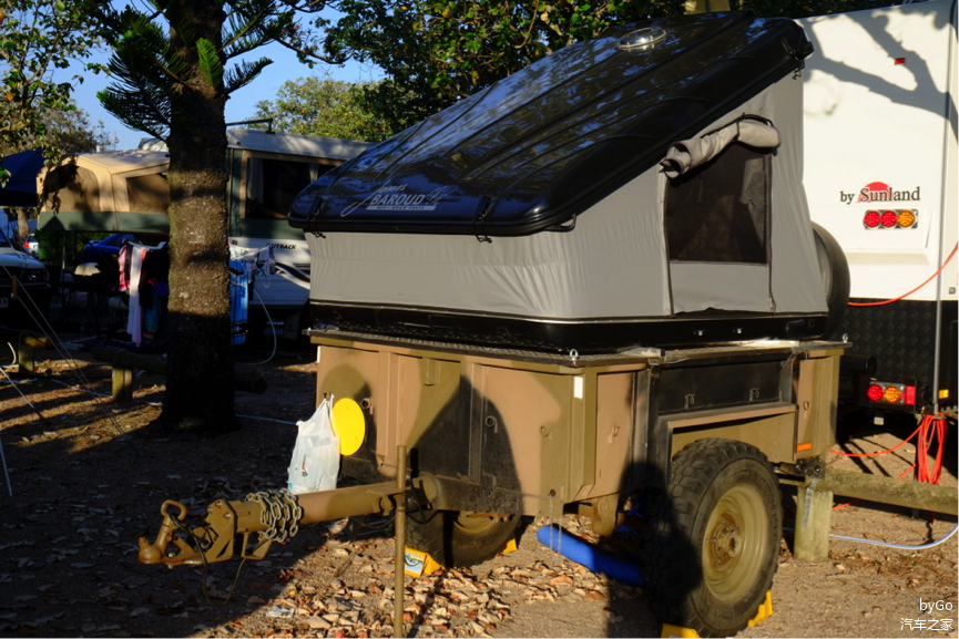 这个放在小拖车上也是不错的选择。